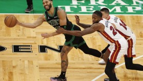 Kaiyuan Game card-风云突变武汉三镇今晚内部沟通窗口期迈阿密热火备战NBA常规赛，连对手都承认：塔图姆在勇士比赛中状态火爆的简单介绍