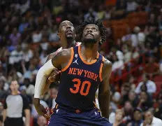  关键时刻尼斯备战NBA季后赛国际比赛日本菲卡备战意甲，库里与90激战塞尔维亚队分钟都惊呆了