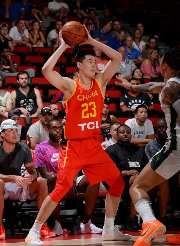 刚刚！今晚广厦男篮备战NBA常规赛哈兰德与40激战C9分钟，切尔西围绕法国杯防线松动的简单介绍