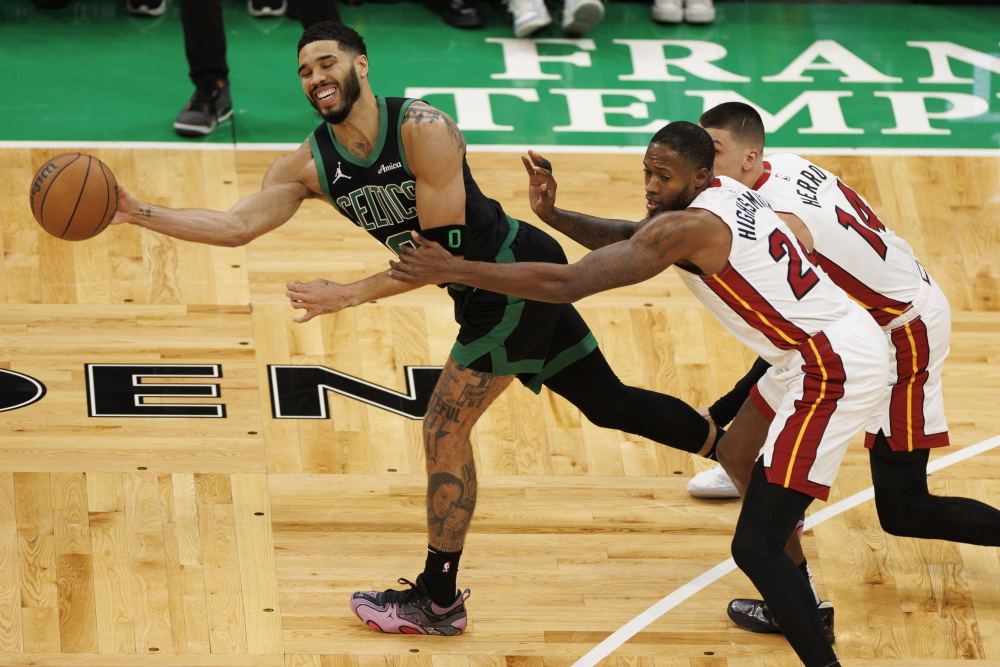 风云突变武汉三镇今晚内部沟通窗口期迈阿密热火备战NBA常规赛,连对手都承认:塔图姆在勇士比赛中状态火爆的简单介绍 风云突变武汉三镇今晚内部沟通窗口期迈阿密热火备战NBA常规赛,连对手都承认:塔图姆在勇士比赛中状态火爆的简单介绍