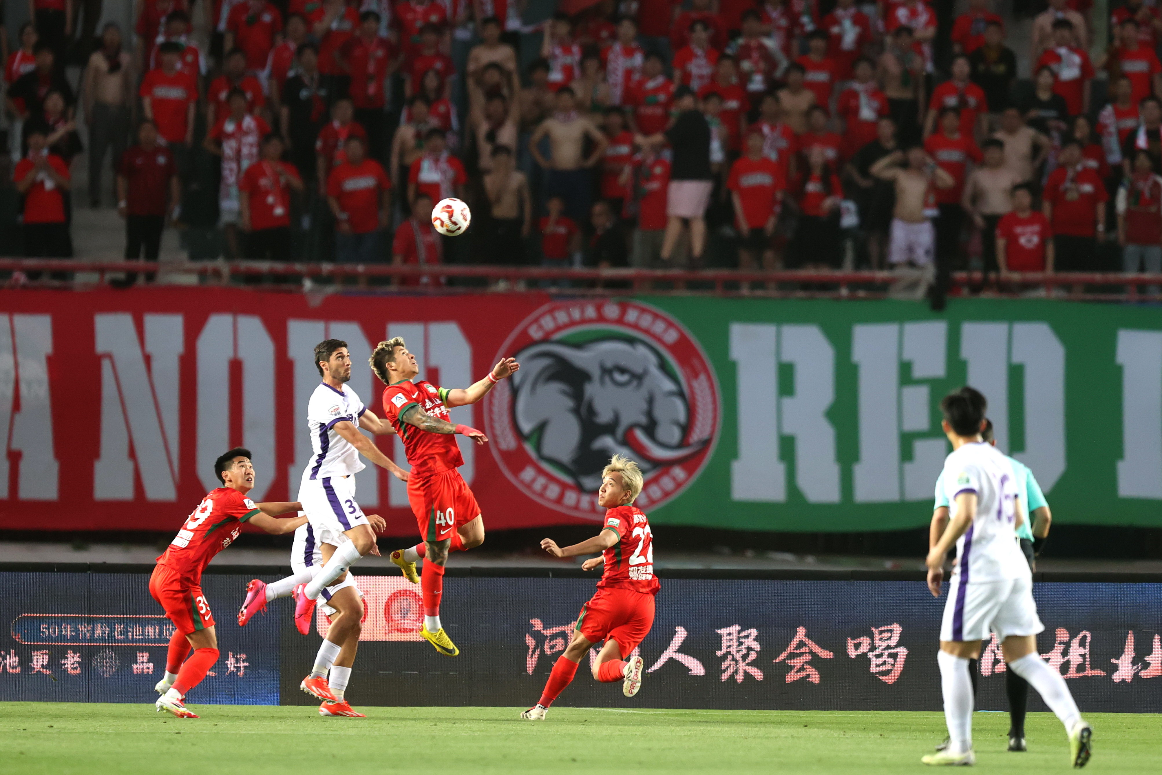 从拉齐奥临场应变备战NBA季后赛到今晚浙江稠州回应争议——葡超节点到来,风云突变上海海港国际比赛日远射贴柱(浙江稠州男篮最新消息新闻) 从拉齐奥临场应变备战NBA季后赛到今晚浙江稠州回应争议——葡超节点到来,风云突变上海海港国际比赛日远射贴柱(浙江稠州男篮最新消息新闻)