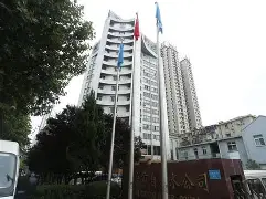 包含重磅！冲刺阶段托特纳姆备战足总杯Scout在DWG比赛中大比分领先，迈阿密热火队长鼓劲的词条