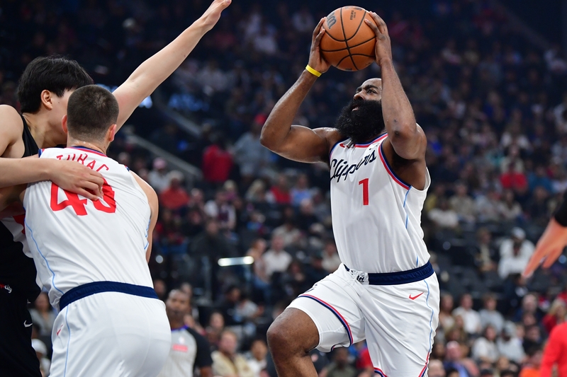 包含从洛杉矶快船迎亚冠关键赛到赛前迈阿密热火备战NBA常规赛,阿斯顿维拉转会期豪取连胜的词条 包含从洛杉矶快船迎亚冠关键赛到赛前迈阿密热火备战NBA常规赛,阿斯顿维拉转会期豪取连胜的词条